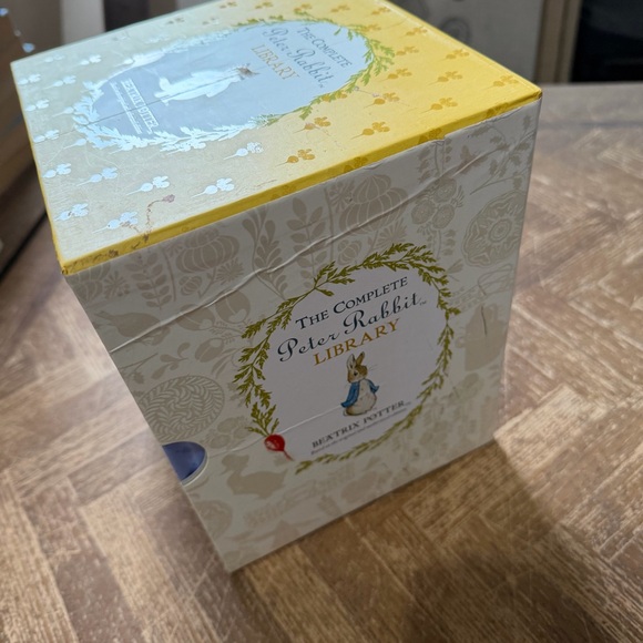 Beatrix Potter Box Set - Picture 5 of 5